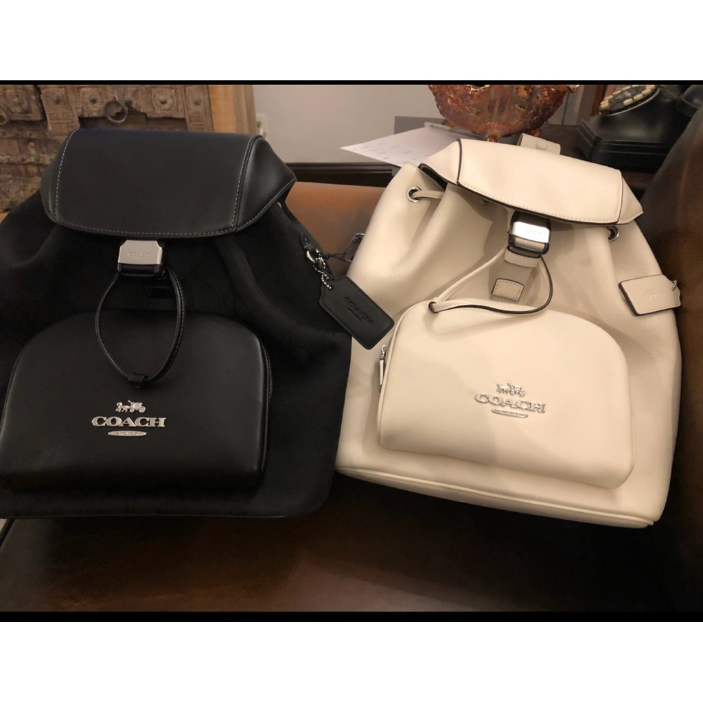 Coach กระเป๋าเป้สะพาย