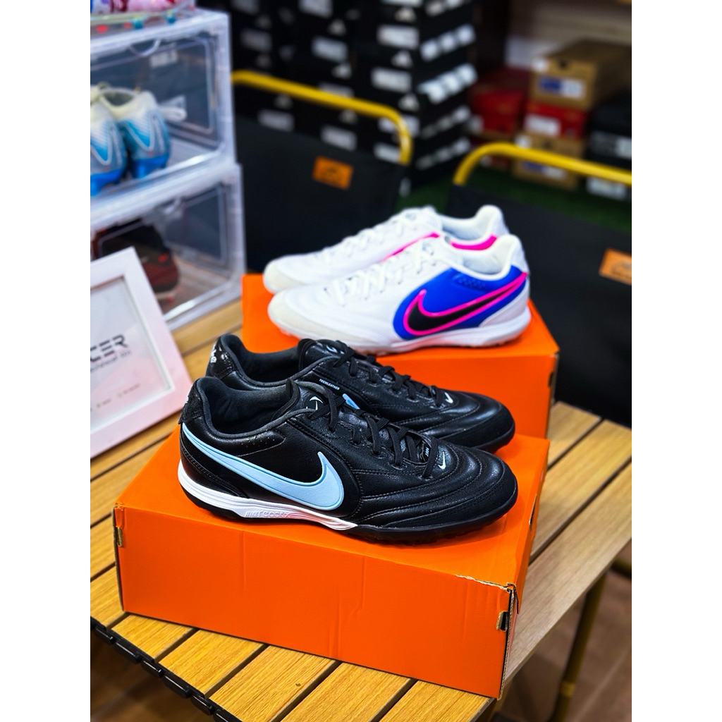สตั๊ดร้อยปุ่ม Tiempo Ligera Pro TF ท็อปร้อยปุ่ม