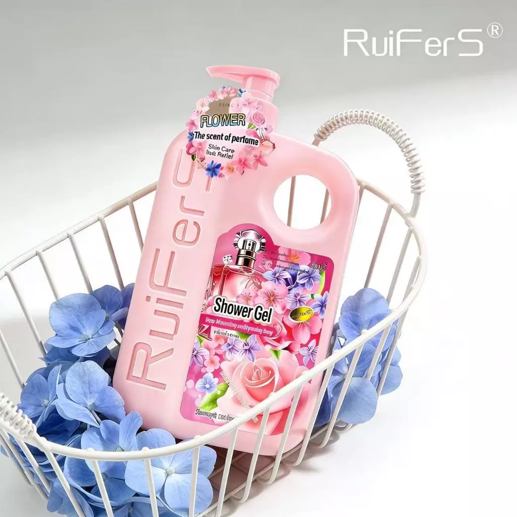 สินค้าใหม่ เจลอาบน้ำ กลิ่นหอมเข้มข้น ปริมาณ 1.003 ลิตร ฟองน้ำผึ้ง 1 กลิ่น