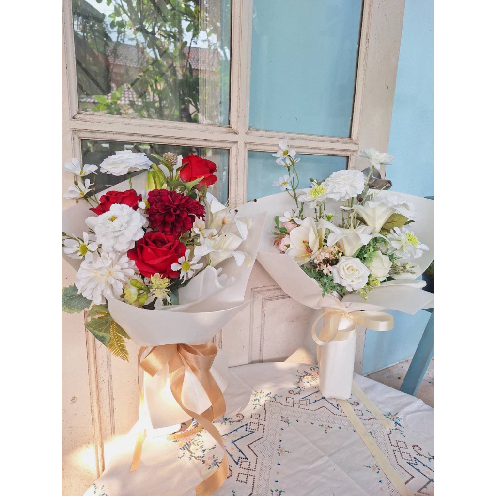 💐ช่อดอกไม้ประดิษฐ์ ห่อกระดาษ ส่งทันที 14Feb