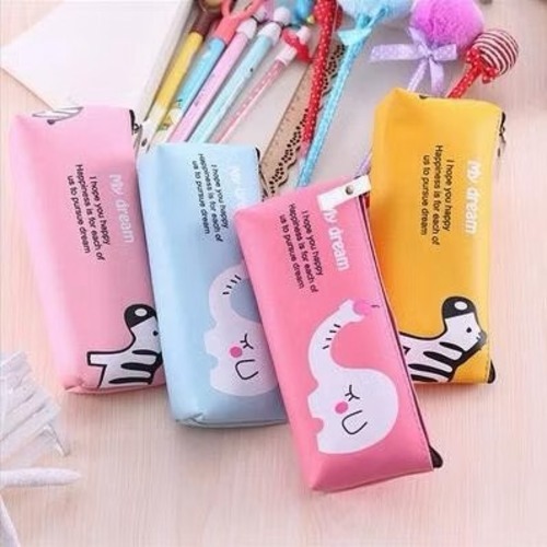 fashion.shop502 กระเป๋าดินสอ กระเป๋าเอนกประสงค์  อุปกรณ์การเรียน คละสี คละแบบ พร้อมส่งในไทย Free-001
