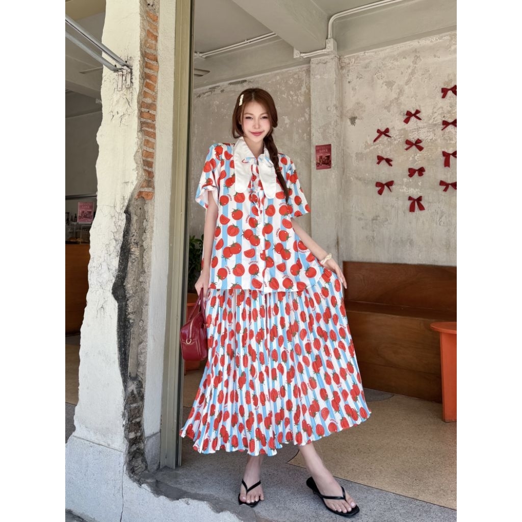 Longdopaws : Aileen set ชุดเซ็ทเสื้อคอบันนี่+กระโปรงยาวอัดพลีทใส่สบายมีซับใน