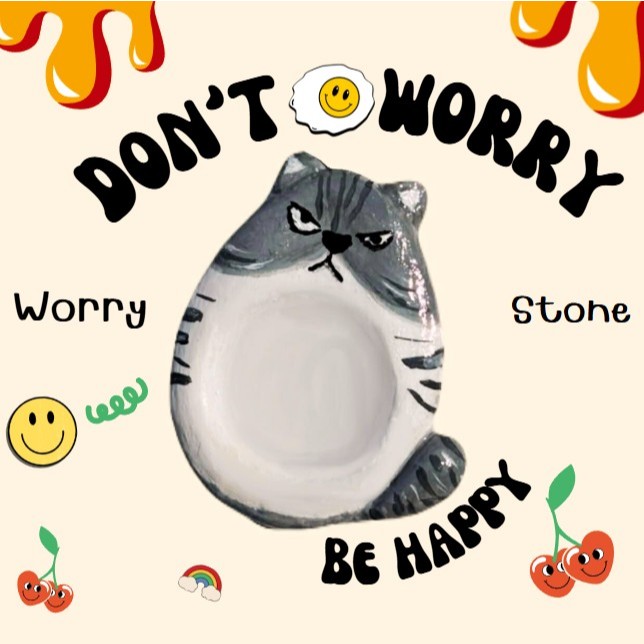 worry stone หินคลายกังวล น้องแมว งานดินปั้น handmade by นักปั้นหัวร้อน