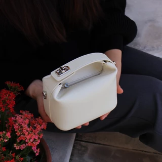 SHOKUPAN | กระเป๋าหนังวัวแท้ Smooth Leather | CURÀ