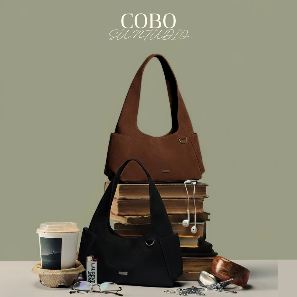 SUNTUDIO l COBO bag กระเป๋าผ้าหนังกลับ จุของได้เยอะ มีที่ห้อยพวงกุญแจ