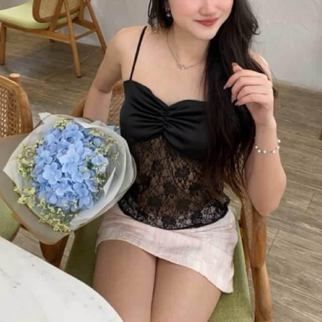 Ap-104 เสื้อสายเดี่ยวซาตินลูกไม้