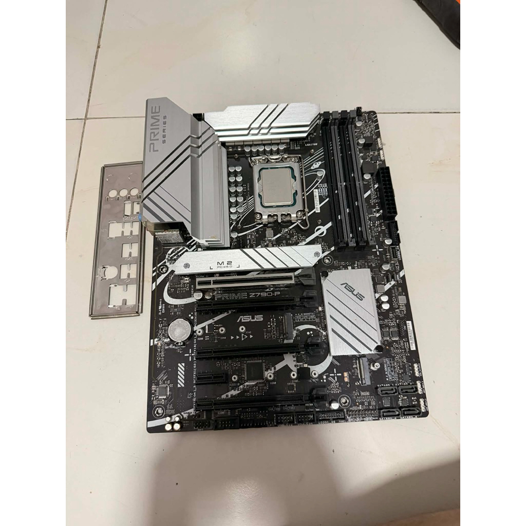 i9 13900kF พร้อม Z790