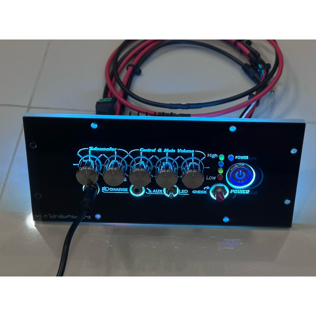 ชุดแผ่นเพลทรวมอุปกรณ์รวมสายรวม แอมรุ่นMT21 เป็นชุดแผ่นเพลทที่สำหรับใส่ กลับตู้ขนาดช่อง 13 × 4 ซ.ม ถึ