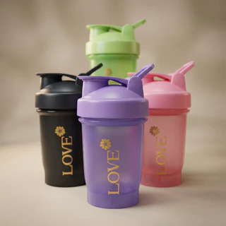 แก้วเชคโปรตีน Love protein ชนิด Food Grade พร้อมลูกบอลเชค แก้วสวย น้ำหนักเบา พกพาง่าย