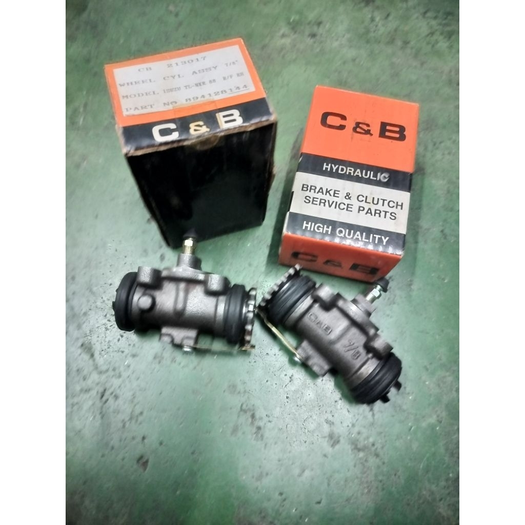 กระบอกเบรคหลัง NKR 88 ขนาด 7/8 ขวาบน ขายถูกล้างสต๊อก