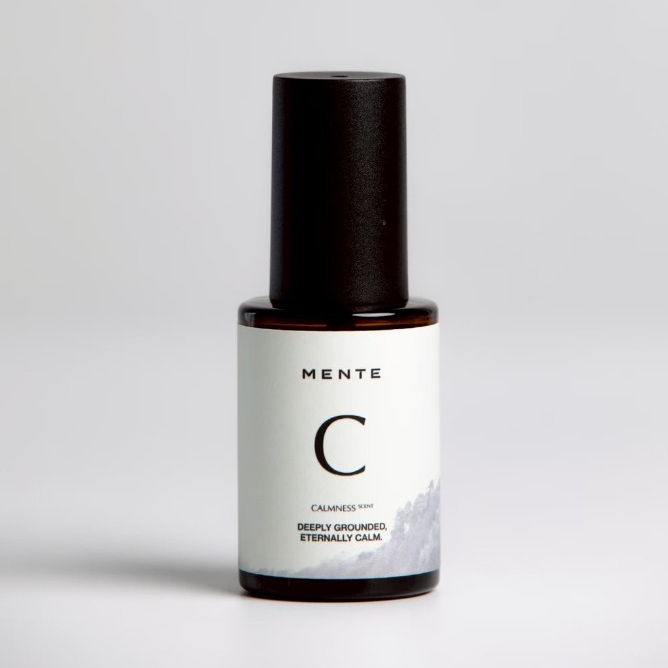 (C : Calm) C.A.L.M By Mente Aroma Essential Oil Mist สเปรย์พ่นห้องและหมอน