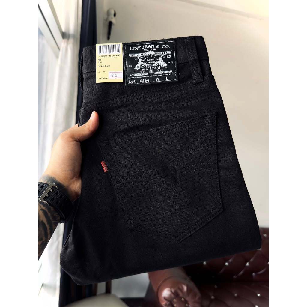 ป้ายดำยีนส์ SUPER BLACK