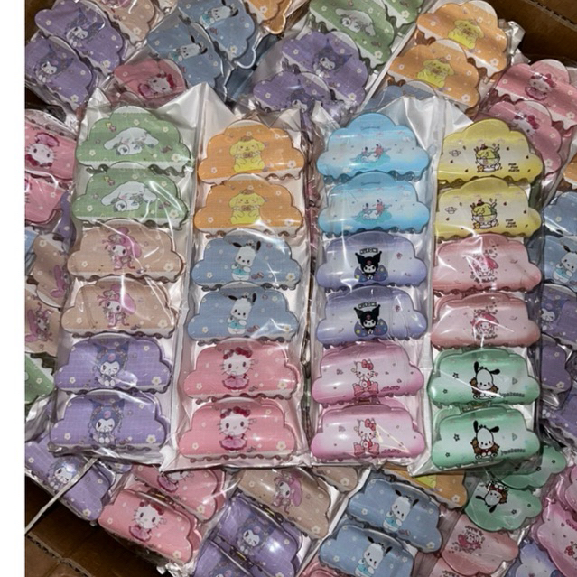 กิ๊บงับทรงก้อนเมฆคละลายการ์ตูนน่ารัก12อัน(ทางร้านขอเป็นคนเลือกลายให้นะคะ)