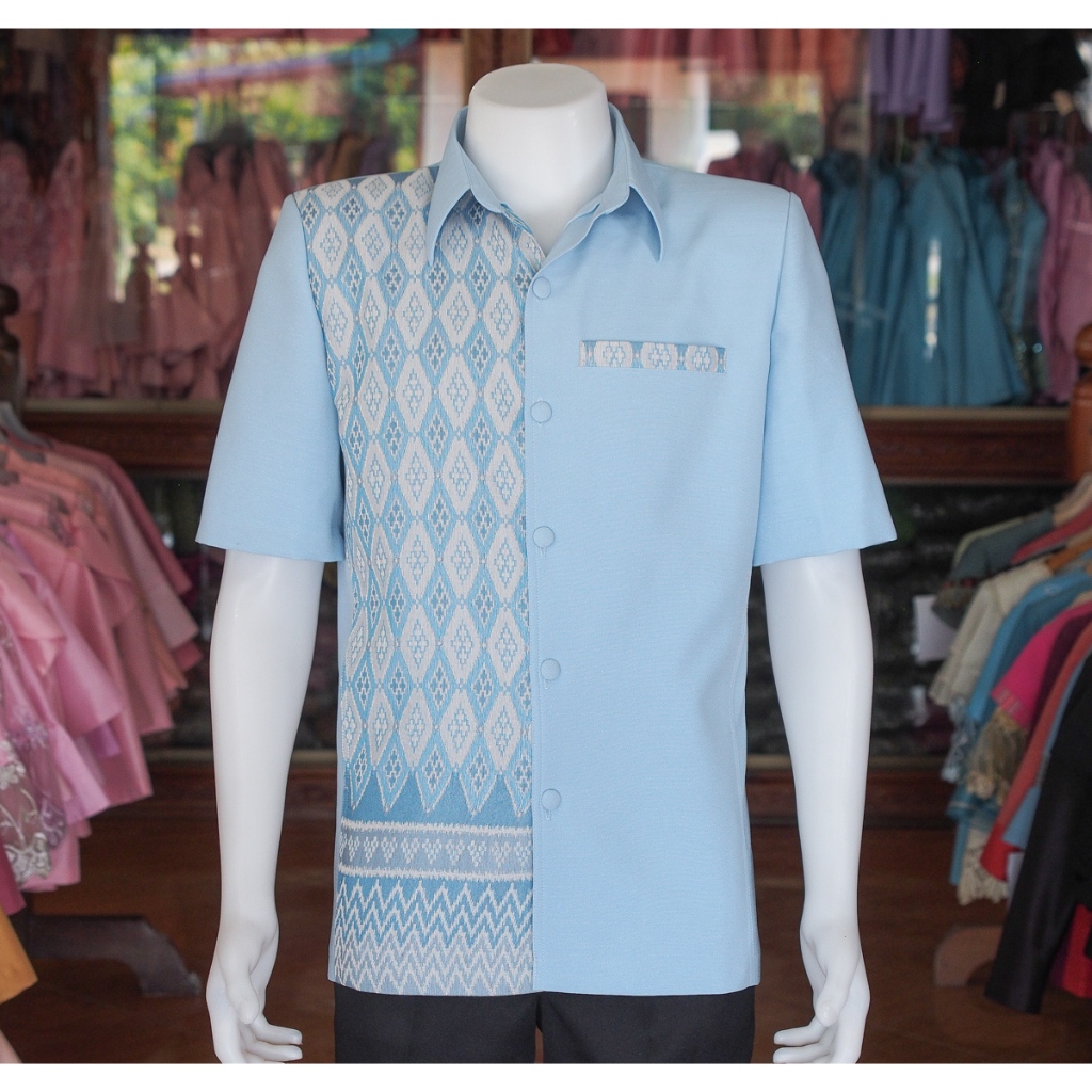 เสื้อผ้าฝ้ายแต่งลายไทย สีฟ้าอ่อน อัดกาวทั้งตัว