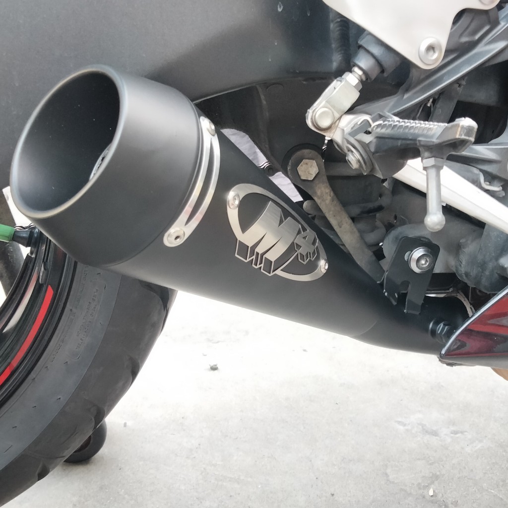 ท่อ M4 สำหรับ Ninja ZX-6R งานเทียม ขายตามสภาพ