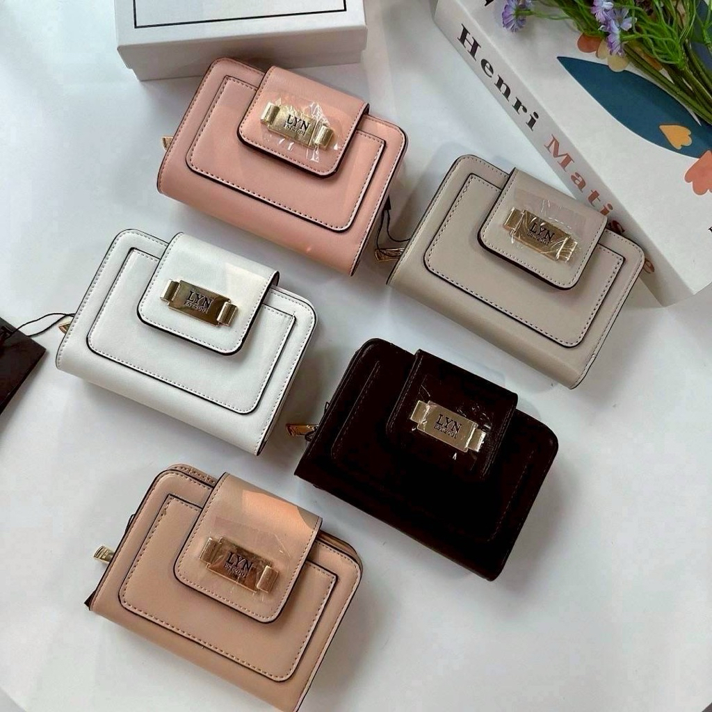 👛👛กระเป๋าสตางค์ใบกลางลิน L Y N (รหัส ล398)👛👛