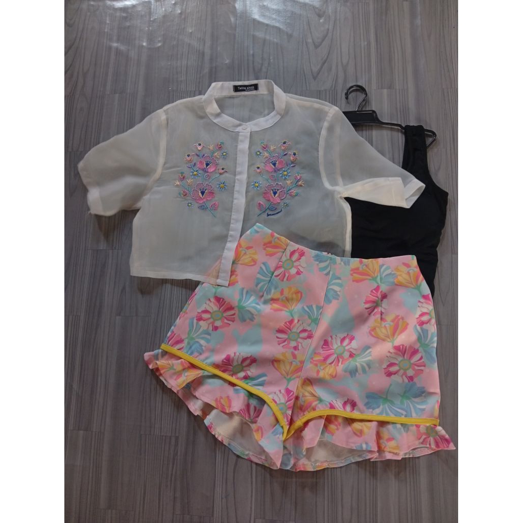 ชุดเซต3ชิ้น งานป้าย twinshop มือสองสาวไซส์s-m