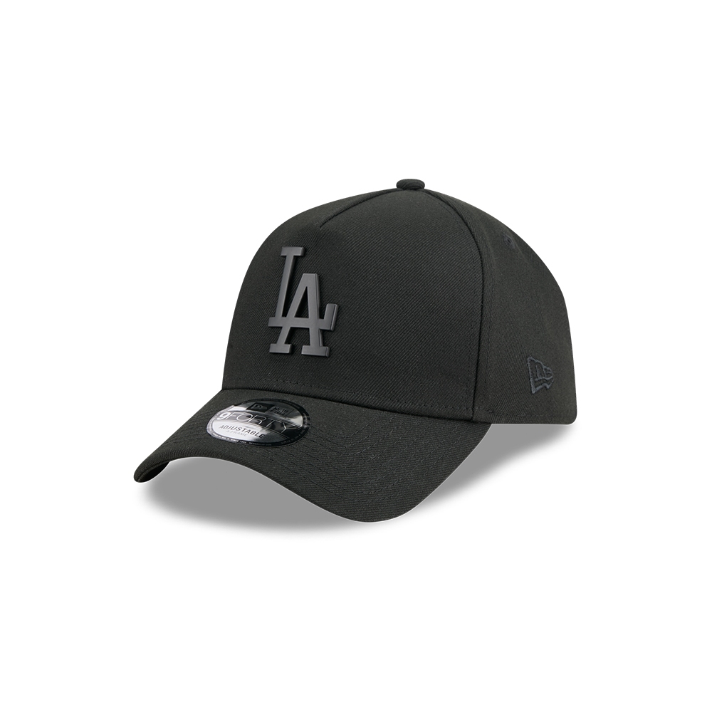 New Era หมวกรุ่น LOS ANGELES DODGERS METAL BADGE BLACK 9FORTY AF CAP