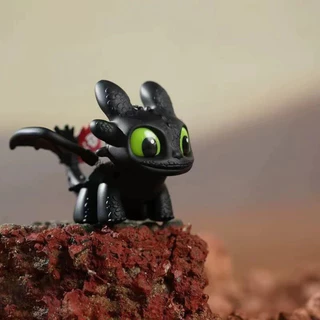[พร้อมส่ง] How to Train Your Dragon Toothless The wings can move keychain พวงกุญแจเรืองแสง