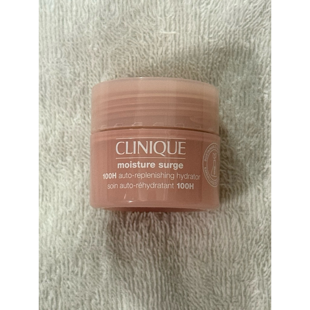 Clinique Moisture Surge 15 ml.
