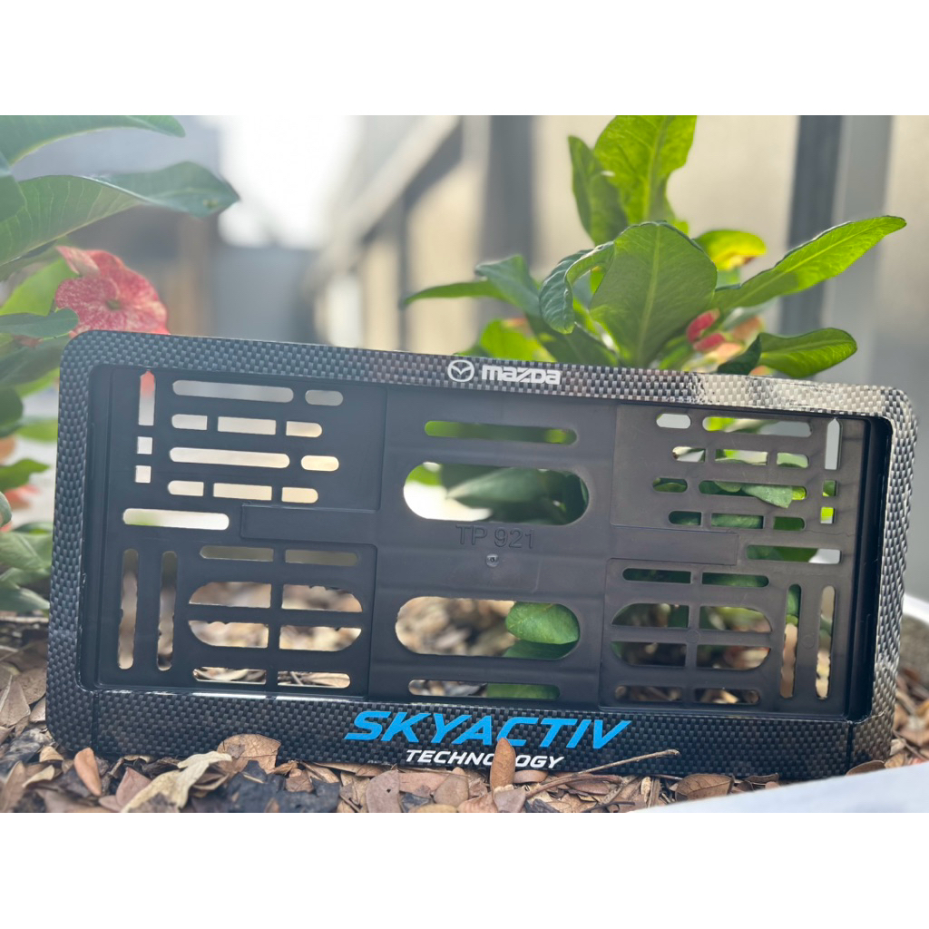 🔥 MAZDA 🔥 กรอบป้ายทะเบียนรถยนต์ สกรีนลายเคฟล่า