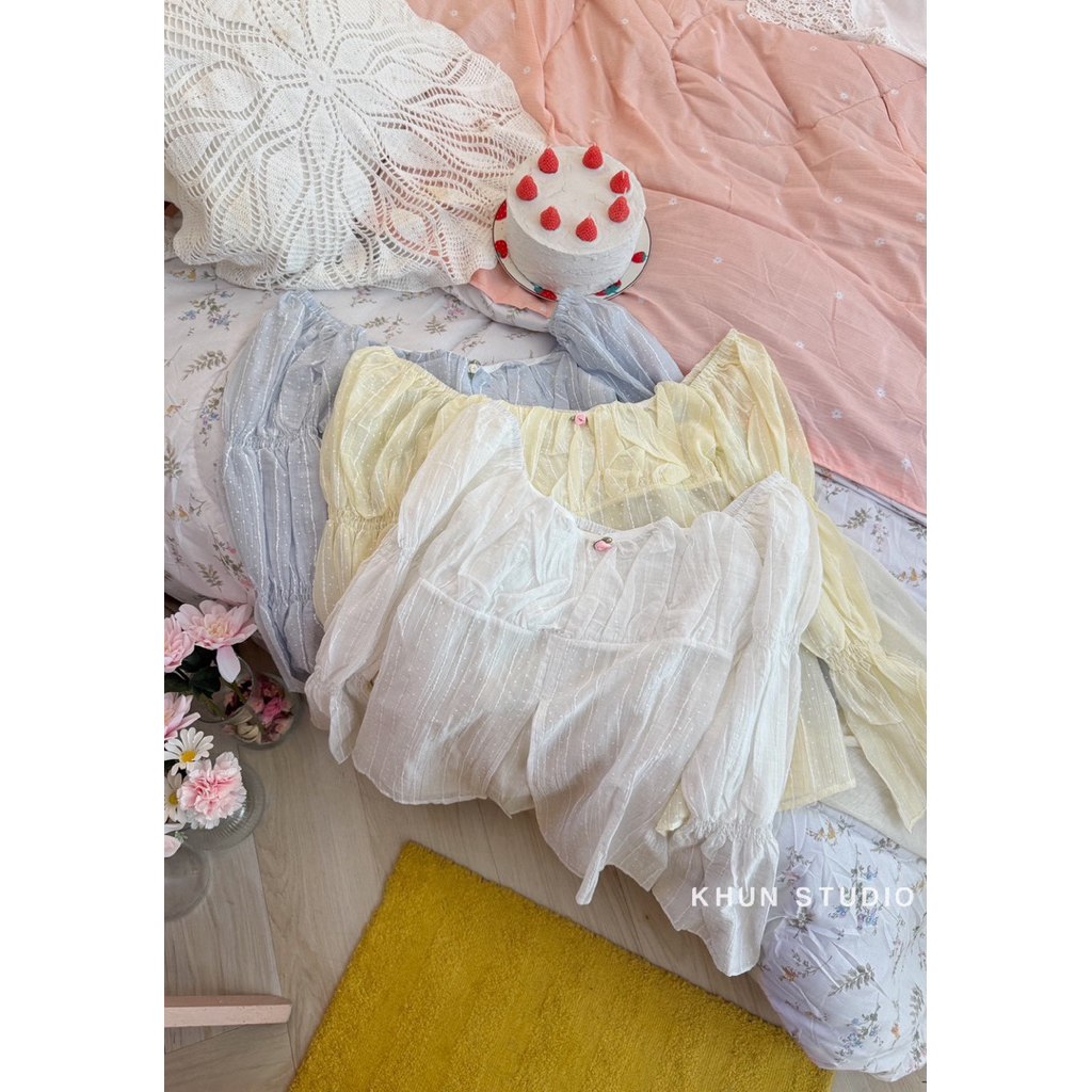 miniminey🌸 เสื้อแขนยาวแต่งกุหลาบจิ๋ว ผ้าโรซี ซับอก ผ้าใส่สบาย สม็อคแขน