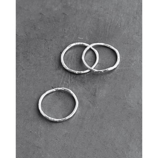 (ring) : GUSH WAVE RING SILVER925 / แหวนเงินแท้ ทรงแฮนเมด ขน…
