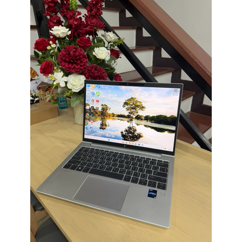 notebook hp ELITBOOK i7-1265U สภาพสวย