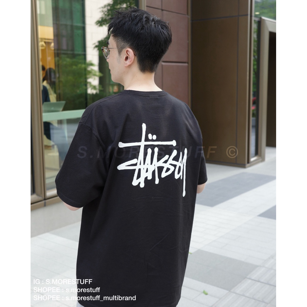 STÜSSY.  BASIC STÜSSY TEE