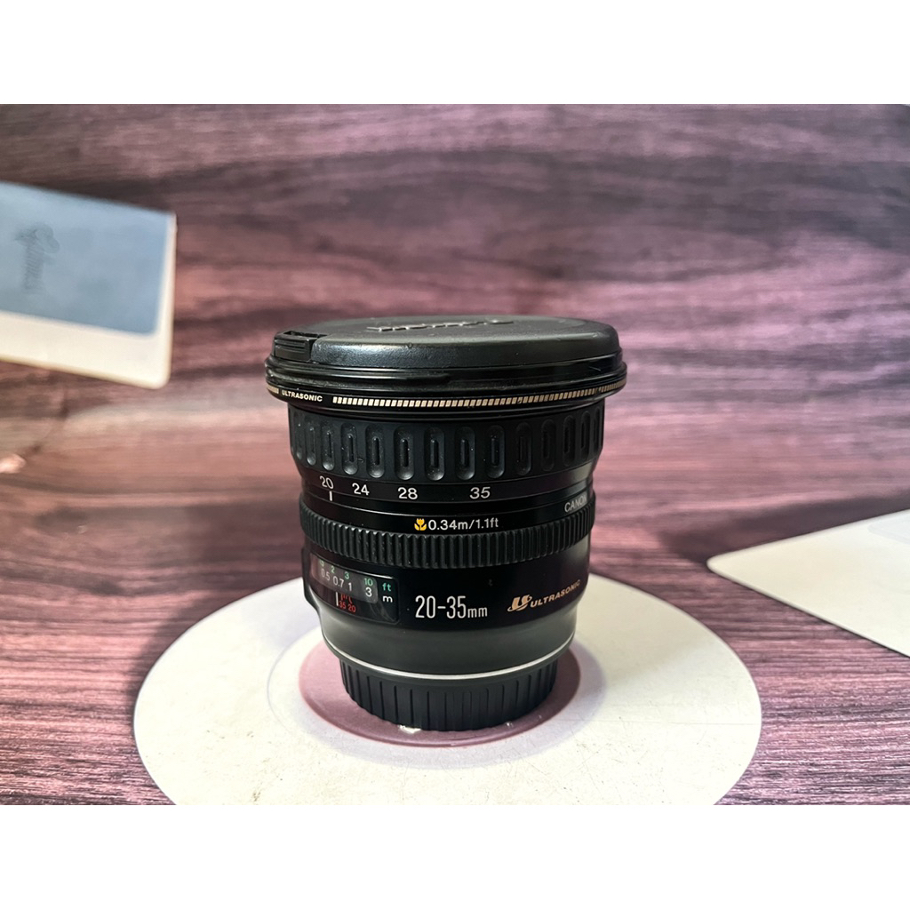 Canon EF 20-35mm f3.5-4.5 USM มือสอง