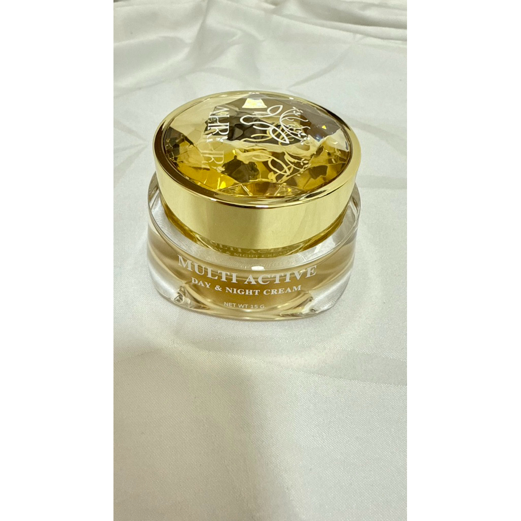 ส่งต่อ AHRi (อาริ) ครีมวิตซี 15 กรัม