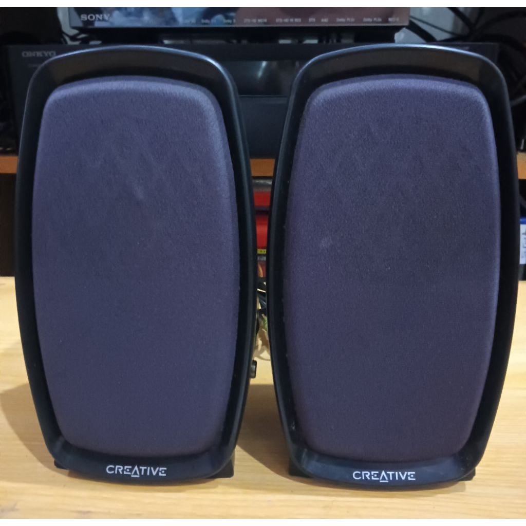 ชุดลำโพง Creative รุ่น 245 มือ2 สภาพดี แต่ไม่มีหม้อแปลงให้นะครับ