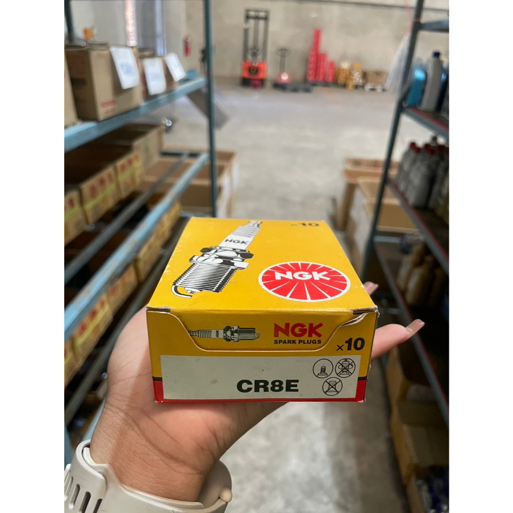 หัวเทียน NGK แท้ เบอร์ CR8E **HT-CR8E**