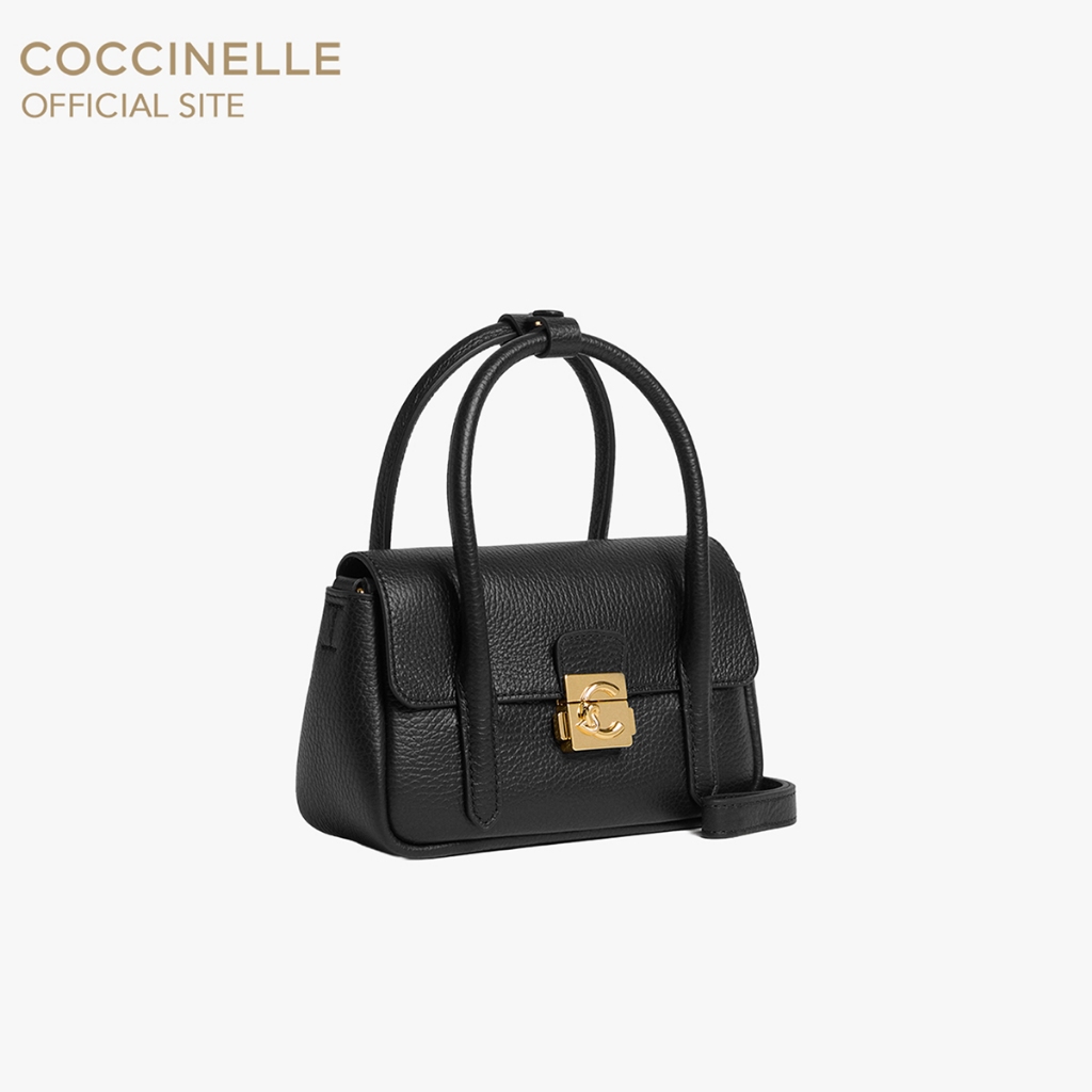 COCCINELLE กระเป๋าถือมินิผู้หญิง รุ่น C-ME LOCK MINI HANDBAG POCHETTE 580101 สี NOIR ราคา ถูกที่สุด ดีลบีเคเค แกลเลอรีภาพที่ 2