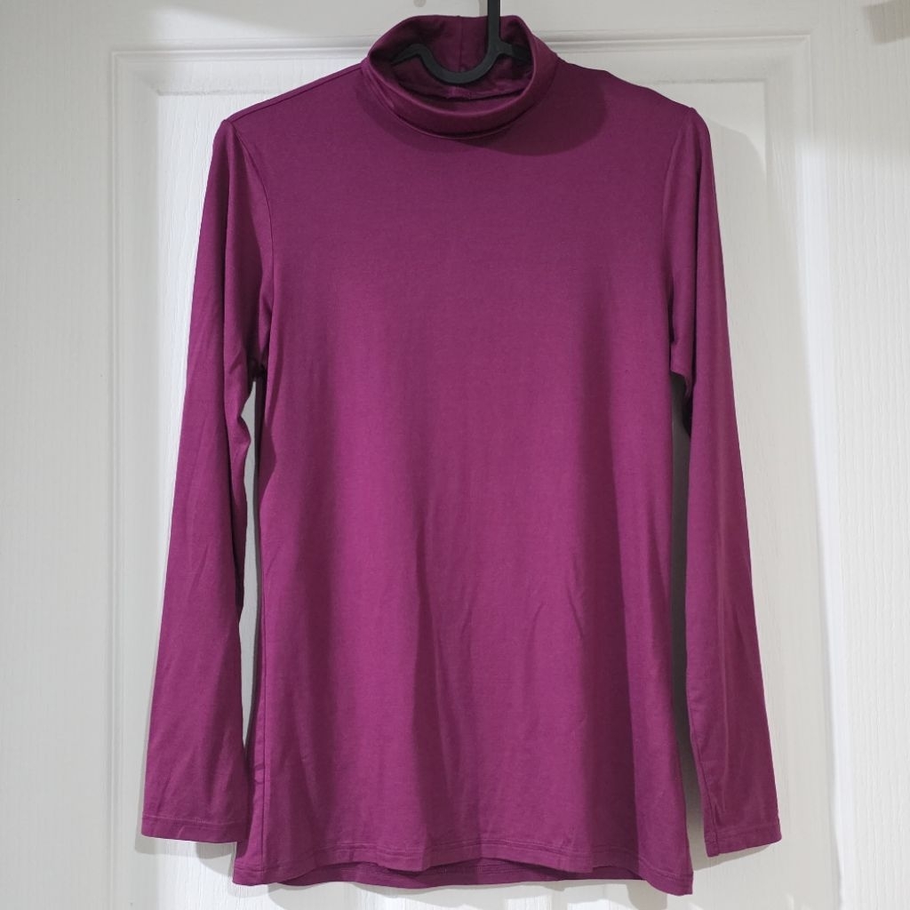 เสื้อคอเต่า Heatech Long Sleeve Uniqlo (แท้100%)