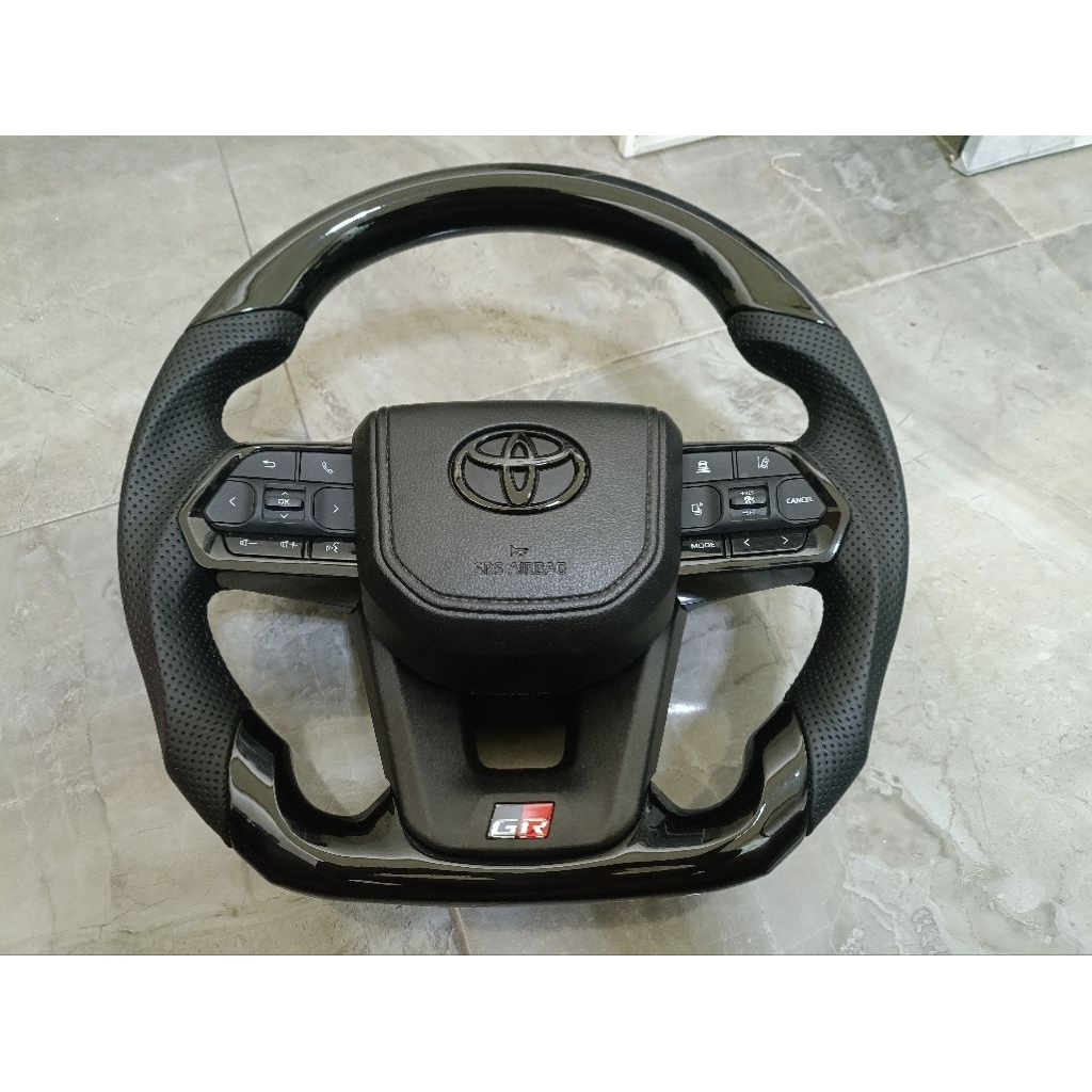 พวงมาลัย lc300 (ส่งจากไทย)