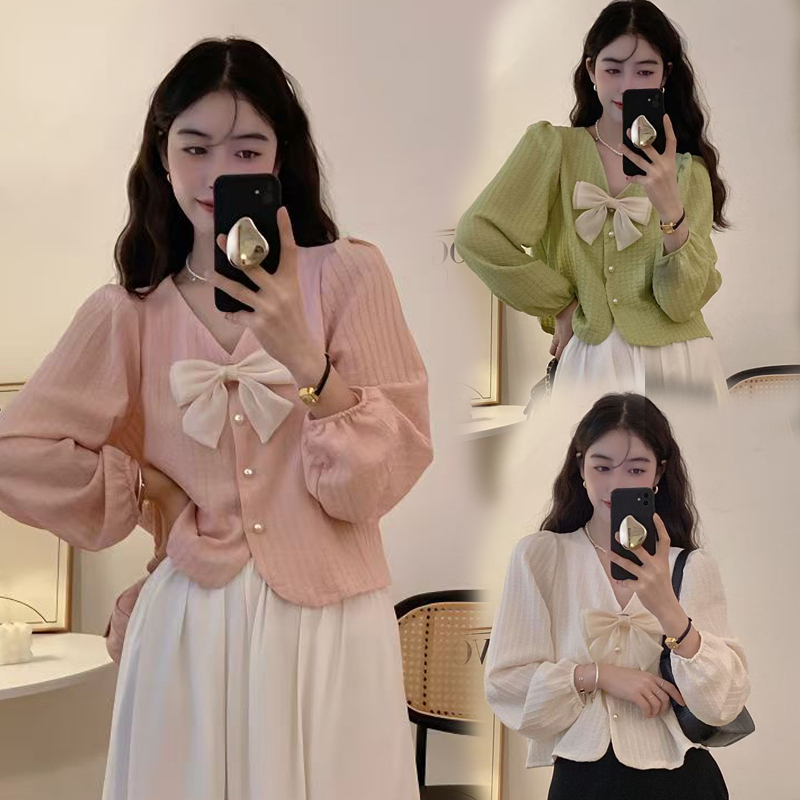 Cuties 💖W668   เสื้อเชิ้ตคอวีแขนยาว เสื้อเชิ้ตผูกโบว์ สไตล์หวานและหลวม แฟชั่น สไตล์เกาหลี สําหรับผู้หญิง ผ้านิ่ม