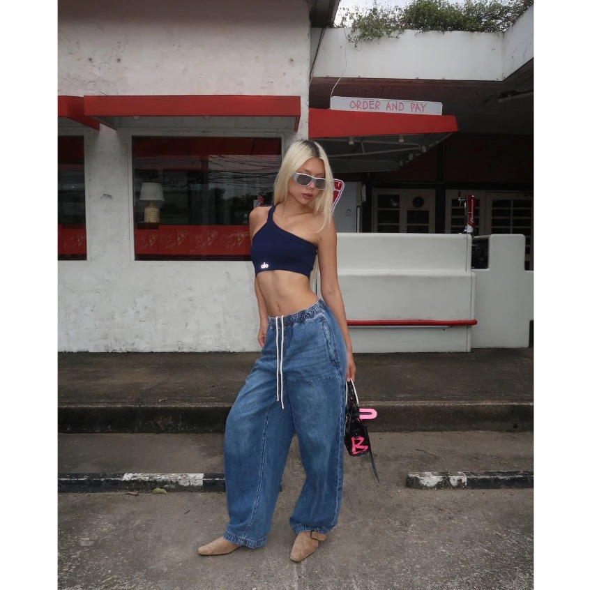 YUUAUN เสื้อครอปสปอร์ตบราไหล่เฉียง VN1235 thumbnail 7