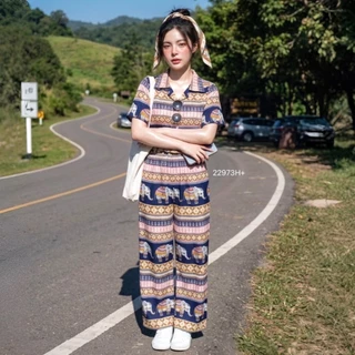 set ลายช้าง 2 ชิ้น เสื้อเชิ้ตแบบครอป + กางเกงขายาวลายช้าง TT22973