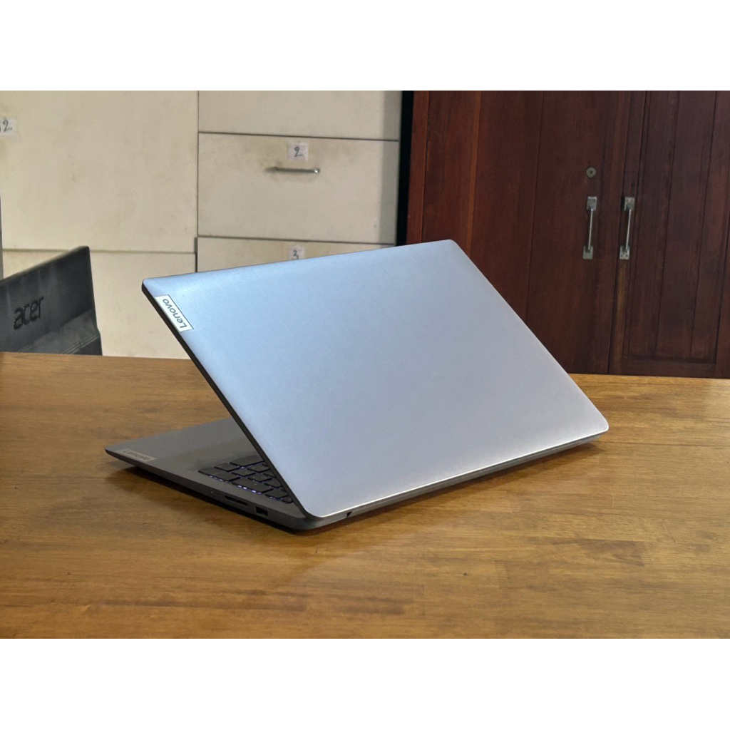 Lenovo Ideapad  3 15ABA7-82RN003CTA Ryzen6-5625U Ram8GB