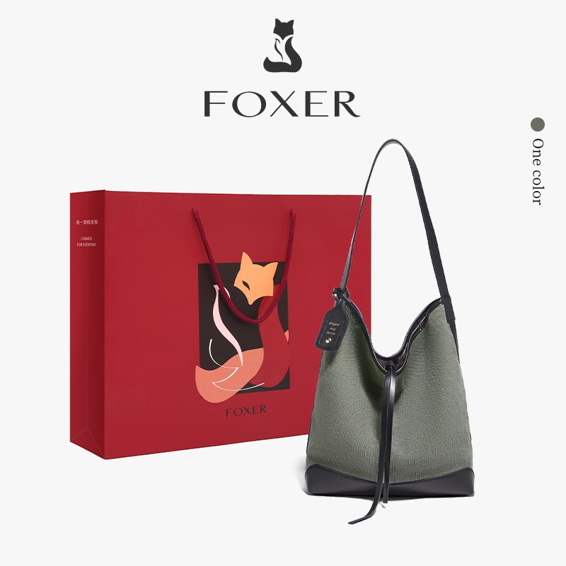 FOXER กระเป๋าสะพายไหล่ดีไซน์เก๋ จุของได้เยอะ กระเป๋าผู้หญิงสุดหรู หรูหรา กระเป๋าเดินทาง