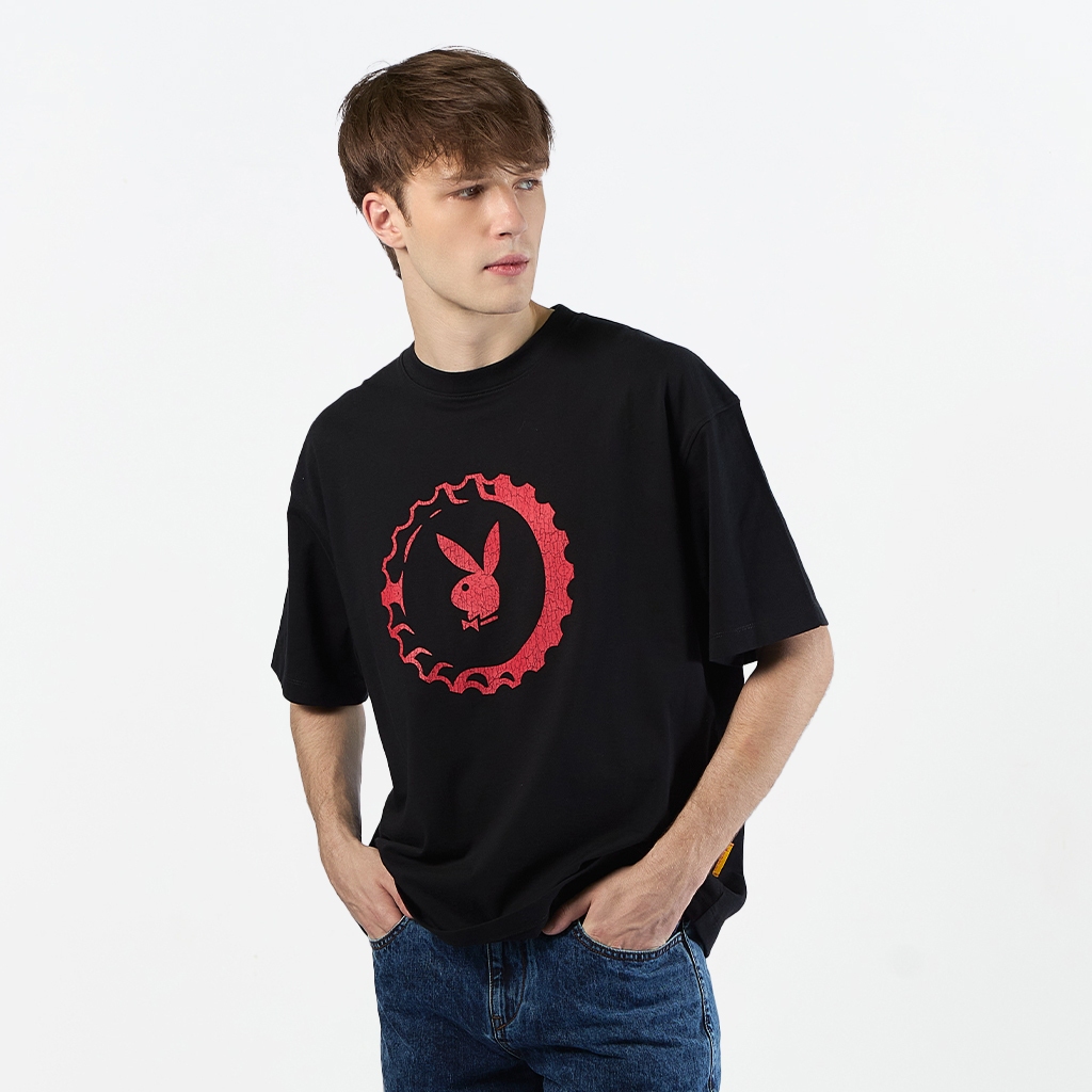 PLAYBOY   เสื้อผ้าผู้ชาย/เสื้อยืด OVERSIZEสีดำ รุ่น P1MT261OT039BK