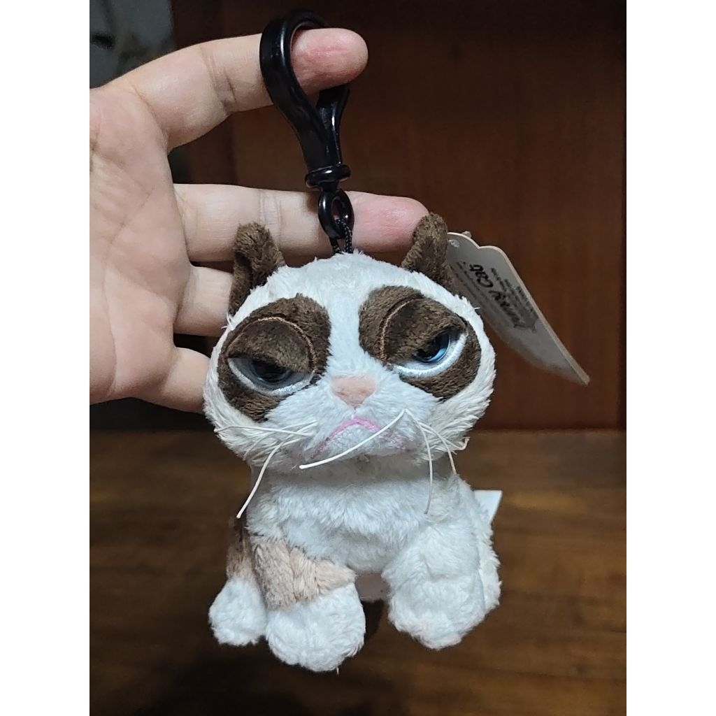 พวงกุญแจแมว Grumpy Cat