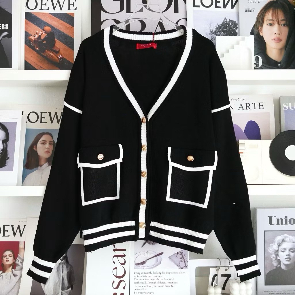 ส่งต่อเสื้อ Cardigan Lawyer Store