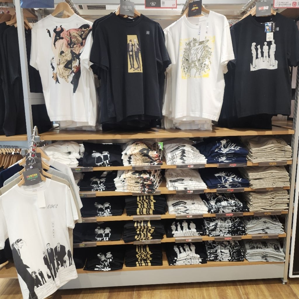 รับหิ้วของแท้ Uniqlo เสื้อยืด UT คอลเลคชั่น MANGA UT SHUEISHA 100th เช่น Hunter Jujutsu Kaisen Tsubada