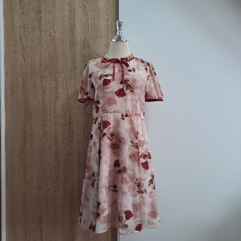 (Used like new) Dress Alert Size L (34-32-26) เดรสอะเลิร์ท