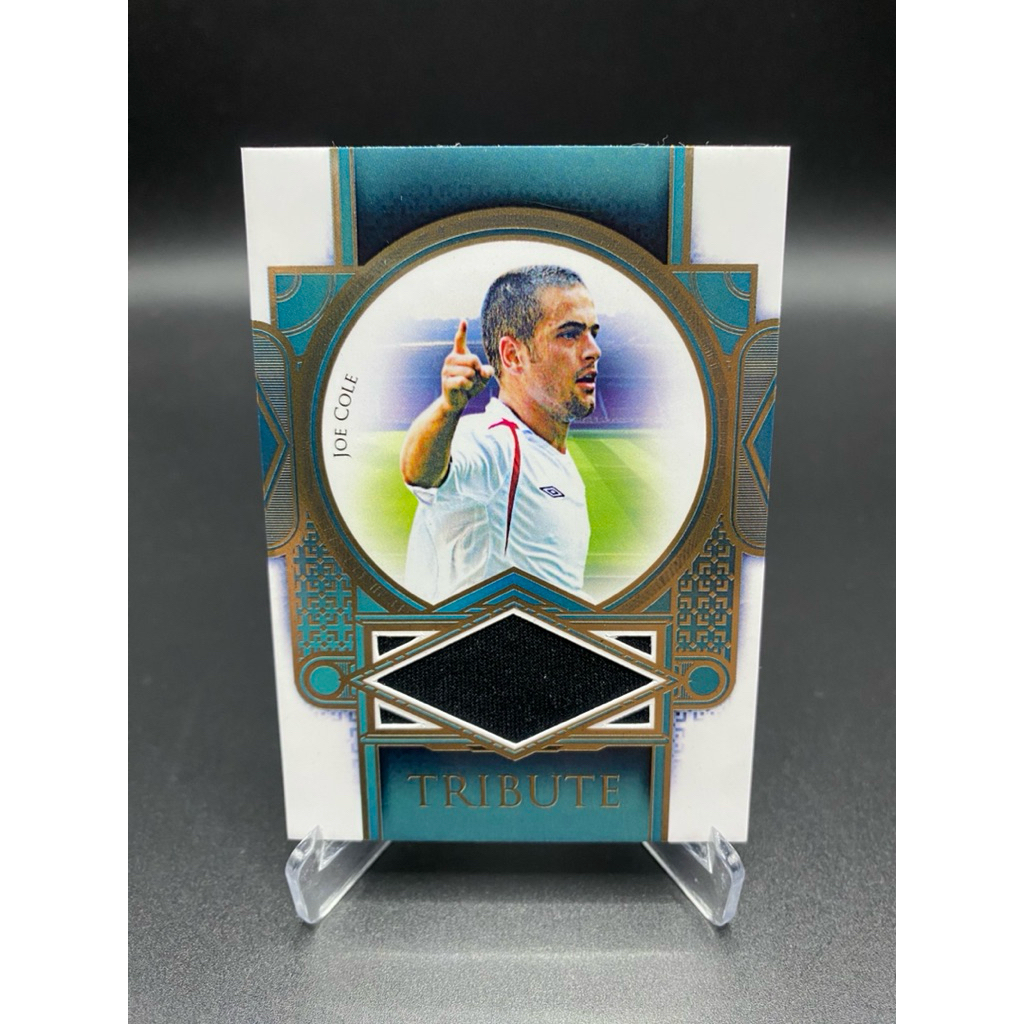 การ์ดฟุตบอล👕ชิ้นส่วนผ้า Joe Cole | 2024 Futera Unique – Tribute Jersey Card 🏴 (Serial 03/20)