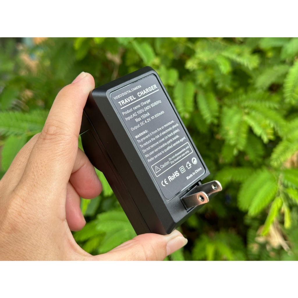 แท่นชาร์จแบตกล้อง SAMSUNG รุ่น SLB-0937 (ปลั๊กในตัว) พร้อมกล่อง มือ 1 ราคา ถูกที่สุด ดีลบีเคเค แกลเลอรีภาพที่ 3