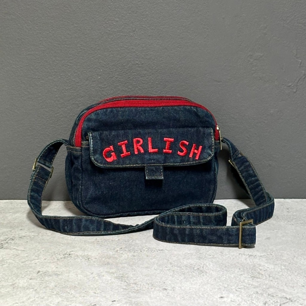 Vibes No.248 กระเป๋ายีนส์ Girlish ทรงสะพายข้าง รุ่น Fold Logo  (กว้าง8นิ้ว สูง6นิ้ว)