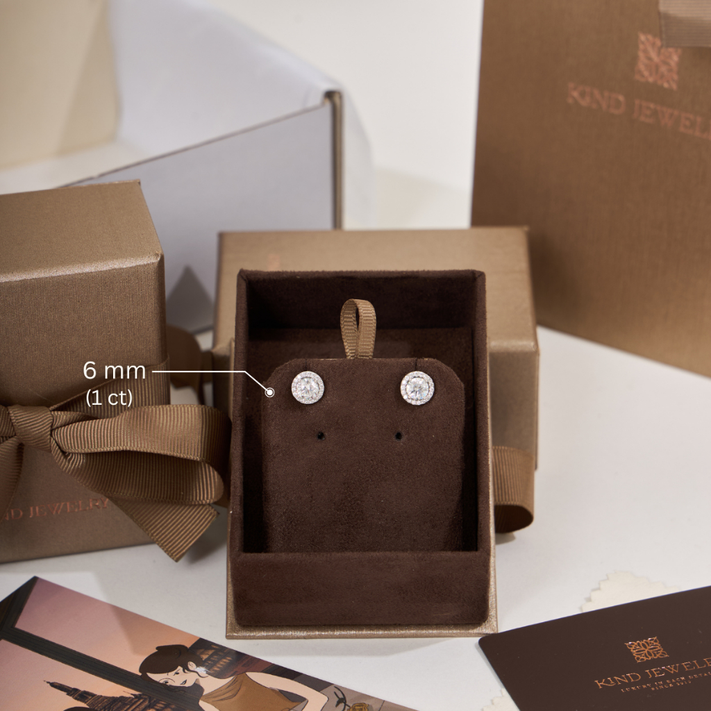 Kind Jewelry ต่างหูติดหู Emmie 1กะรัต